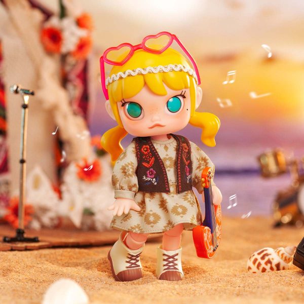 MOLLY Beach Music Festival Action Figure - Image 6