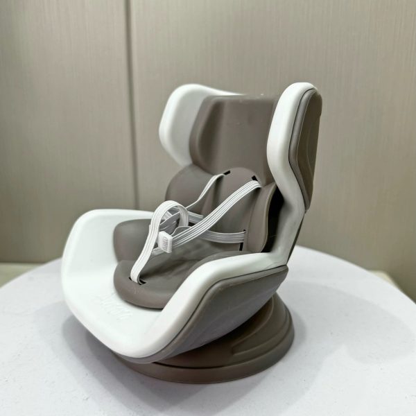 Labubu Doll Car Seat - Image 15