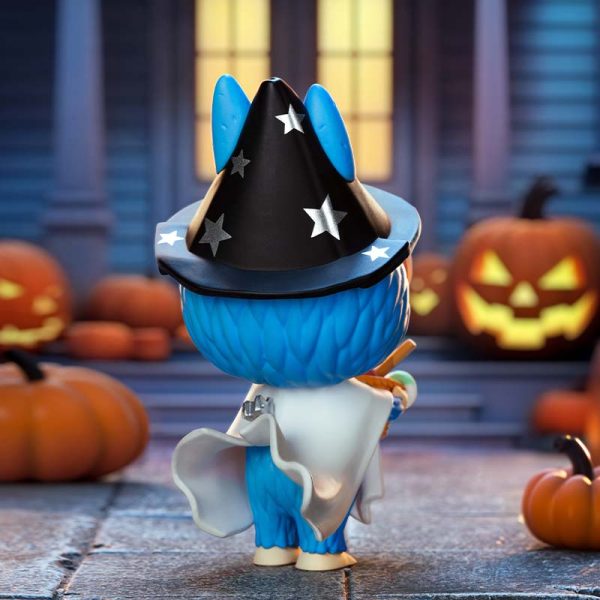 LABUBU Trick-or-Treater Figure - Image 3