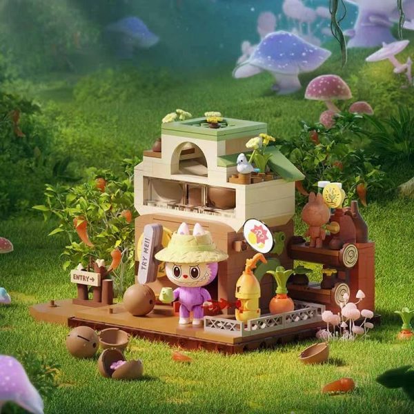 THE MONSTERS FOREST SECRET BASE SERIES TWO BLOCKS - Image 2