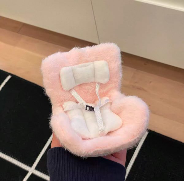 labubu marshmallow car seat - Image 3