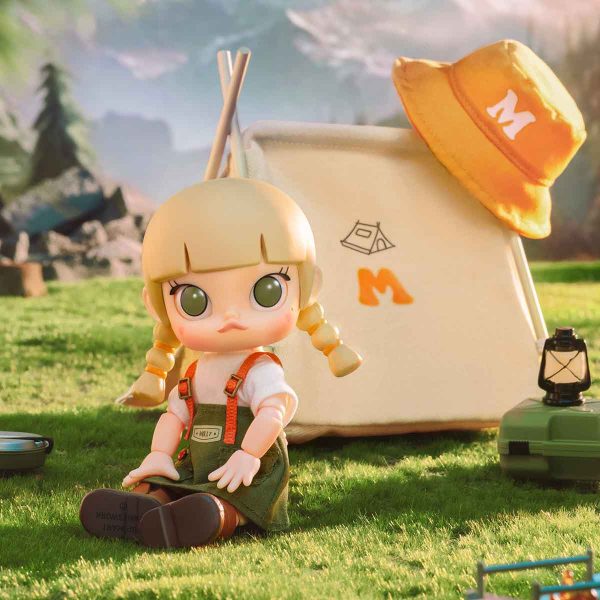 MOLLY Go Camping Action Figure - Image 2